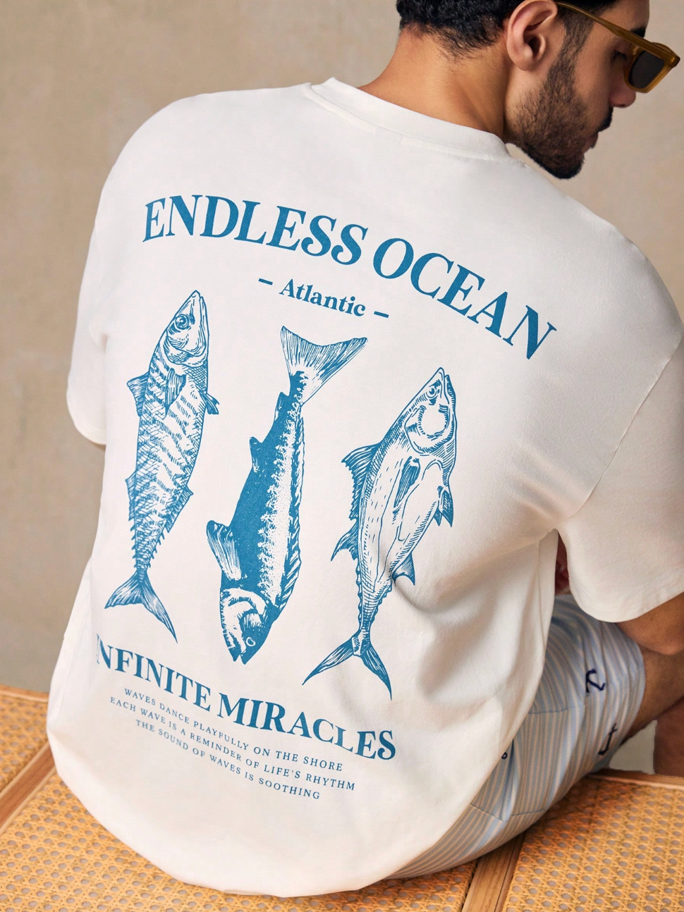 Camiseta Premium en Algodón Estampada Hombre- fishblue
