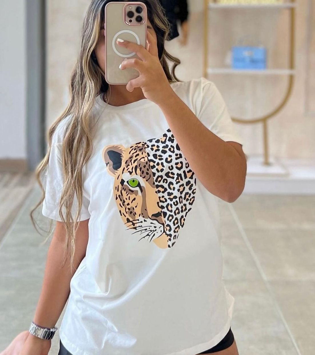 Camiseta Sombra de Oro